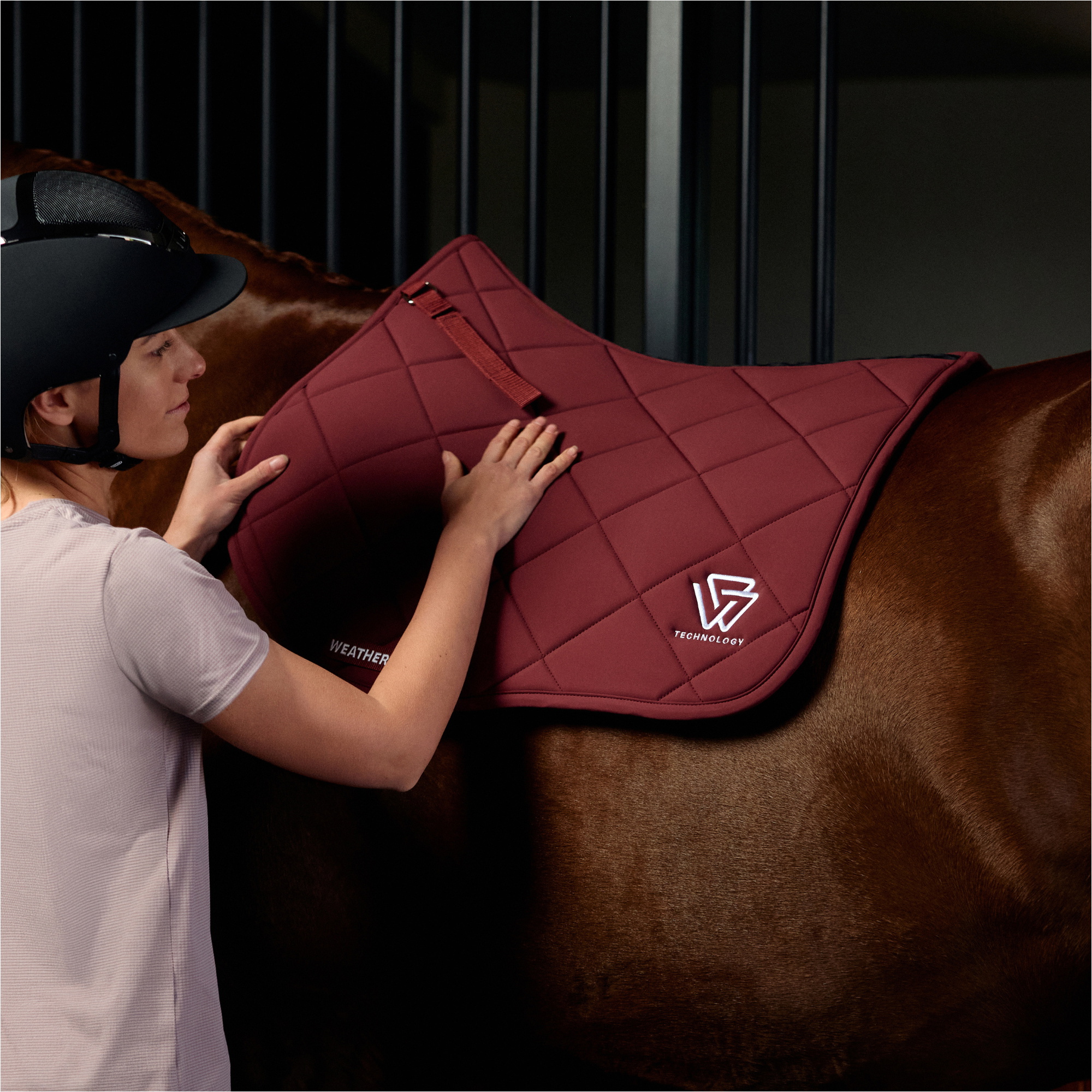 2026 WeatherBeeta Softshell Pro 3D Air-Tec Tout Usage Tapis De Selle 1030350003 - Burgundy